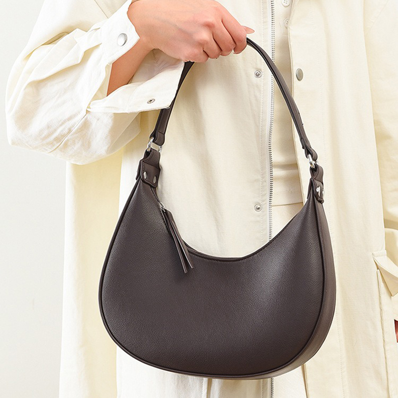 Borsa a mezzaluna alla moda pe - Half Moon Crescent recensione e prezzo