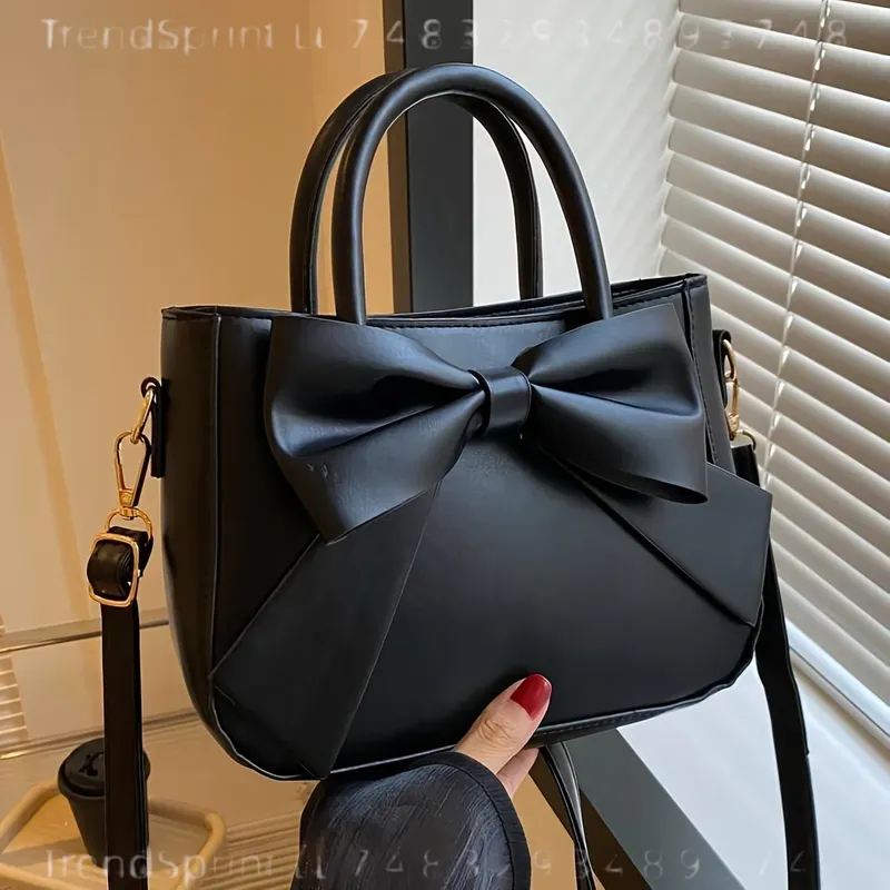 Elegante Borsa a Mano Nera con - Women Bags Golden recensione e prezzo