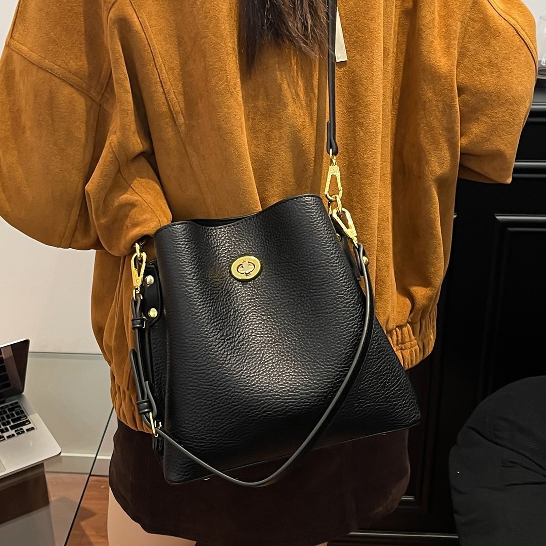 Borse a Mano da Donna in Pelle - Women Bags For Airport recensione e prezzo