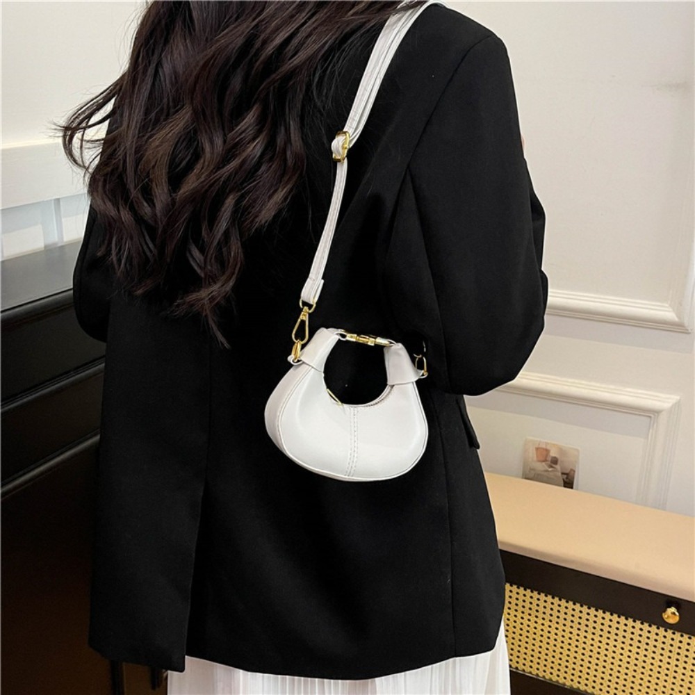 Borsa a Tracolla Y2K in Pelle  - Half Moon Crescent recensione e prezzo